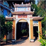 2014-12-25-08-18-40TamQuanChua.jpg