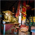 2014-12-25-08-32-35TuongSuTuBangDatNung.jpg